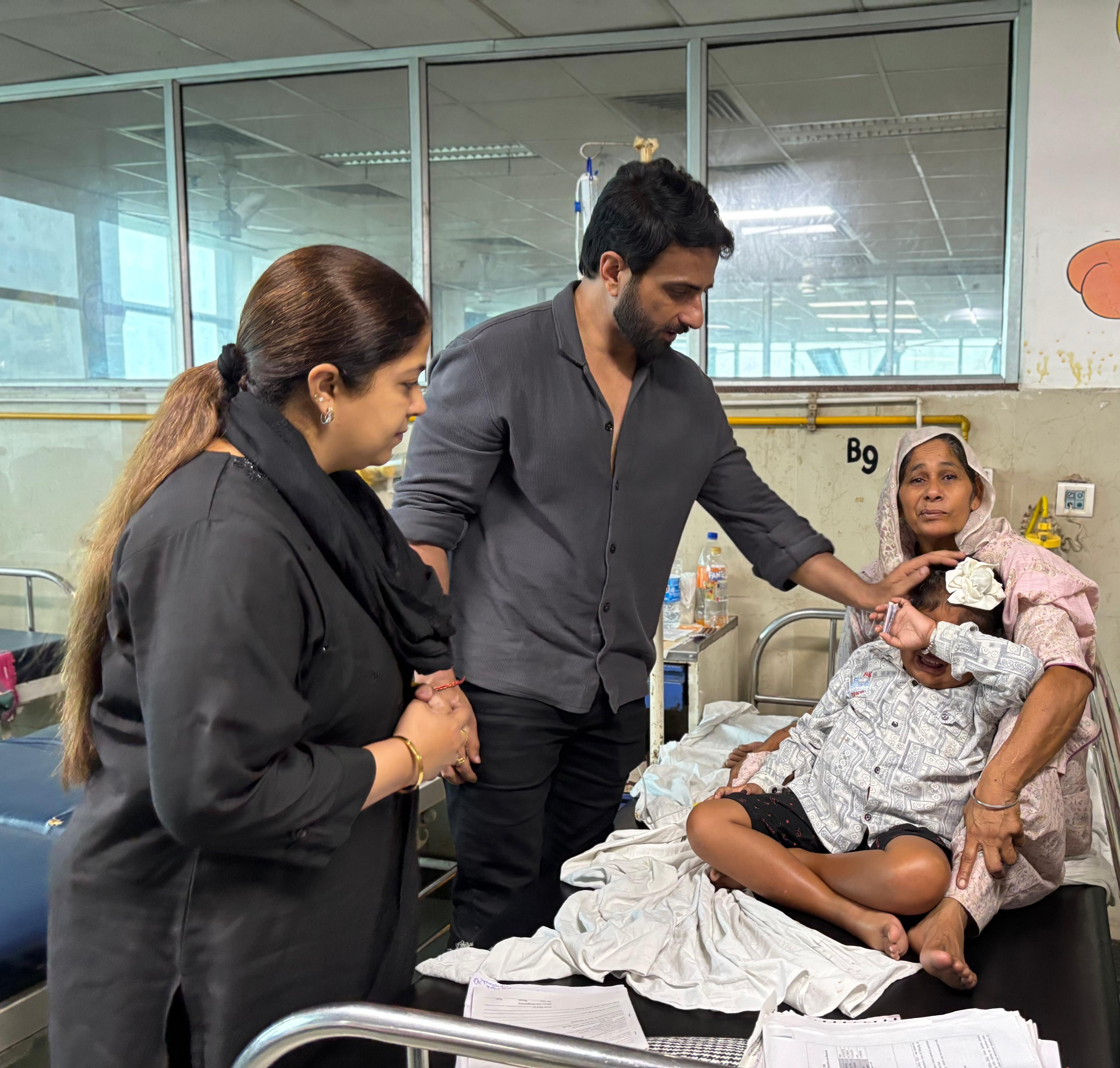 Sonu Sood Meets Abhijot Singh, Boy With Kidney Disorder, After NDTV Campaign
