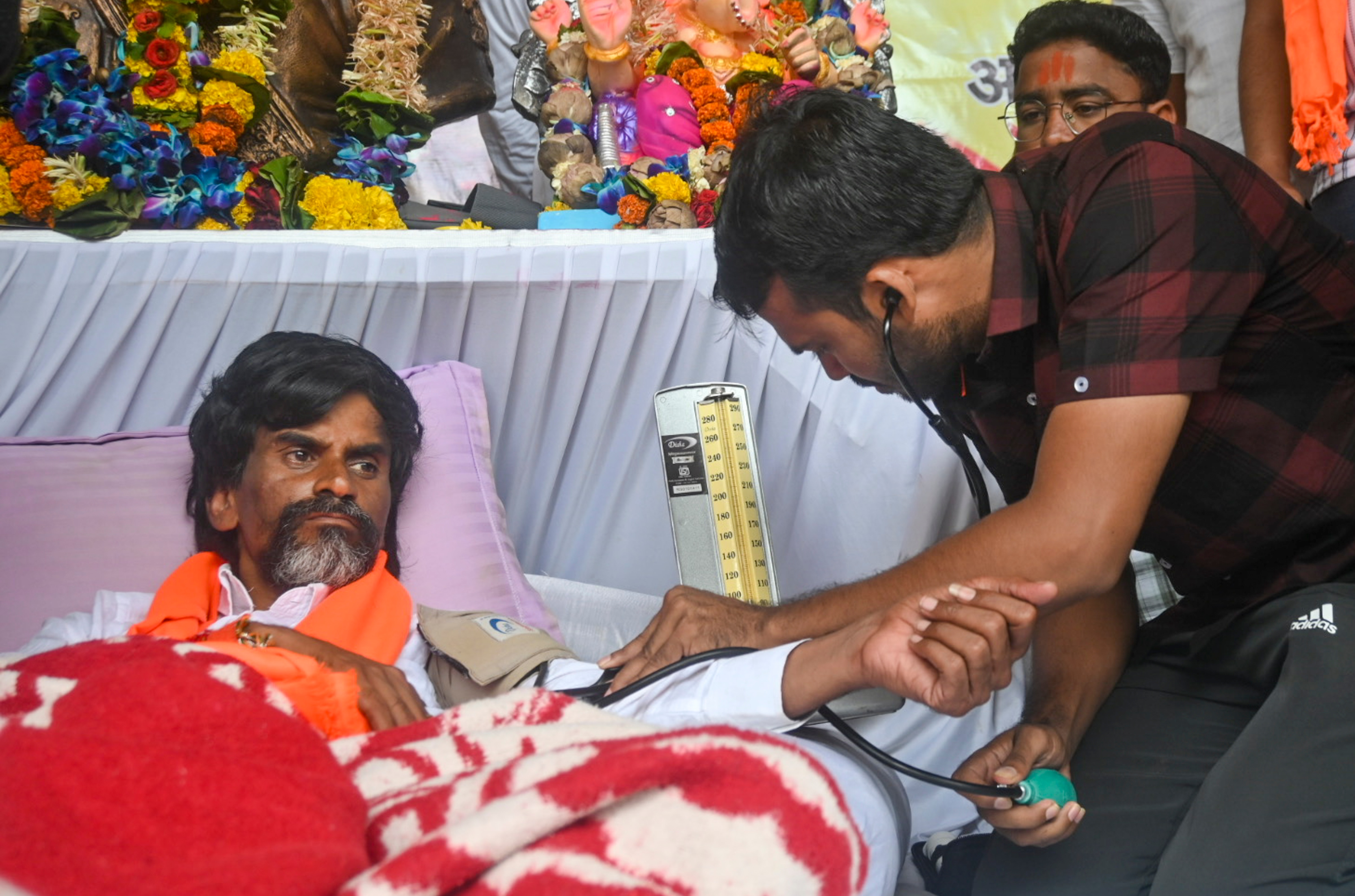 "Won With Your Strength": Maratha Quota Leader Meets Ministers, Claims Win