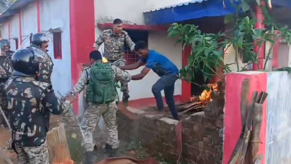 Faith And Tribal Tradition Faultline Cracks, Burial Turns Into Battleground In Chhattisgarh