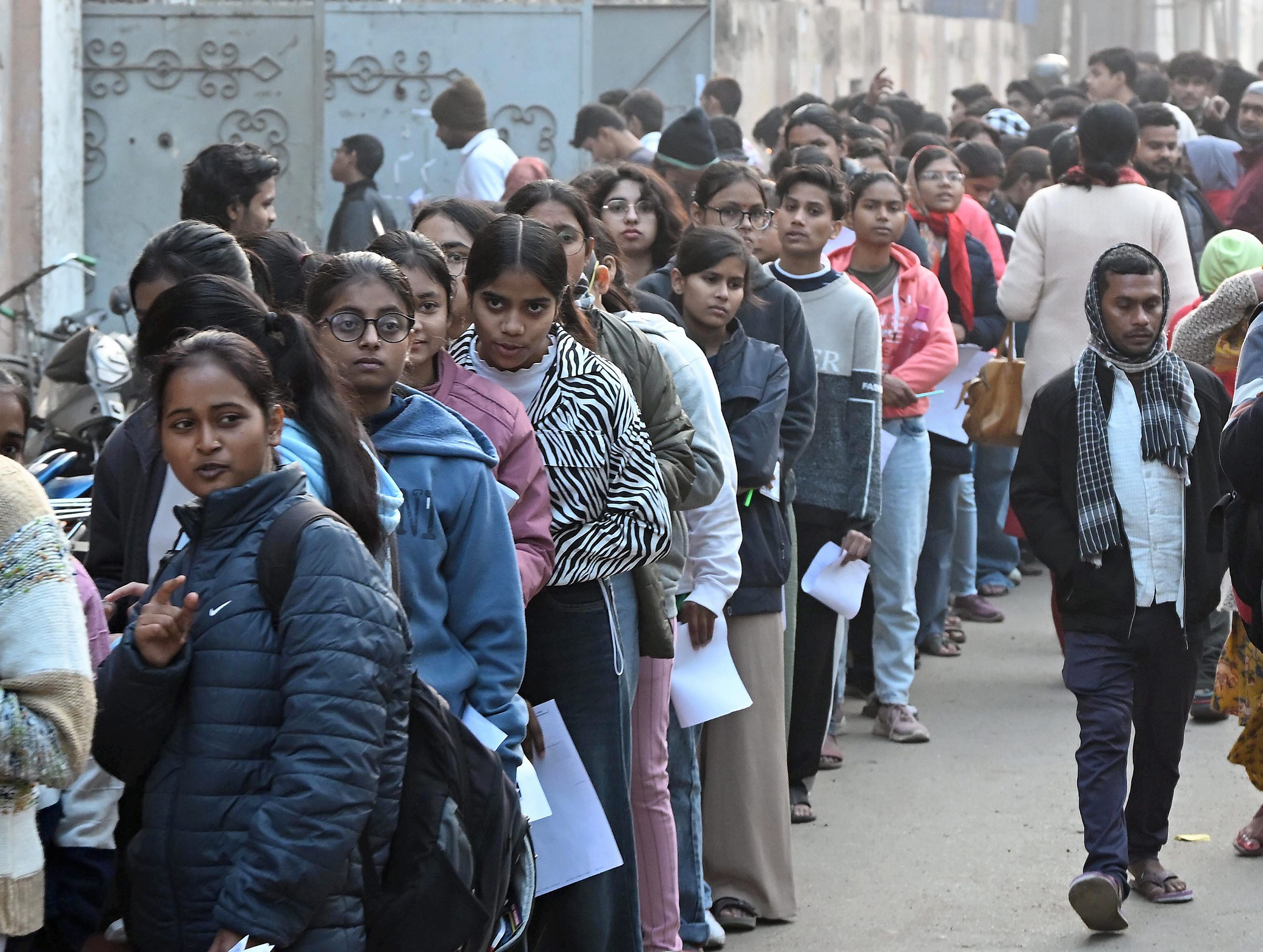 JEE Main 2026 Jan 29 LIVE Updates: Paper Analysis Out, Mathematics Remains Toughest