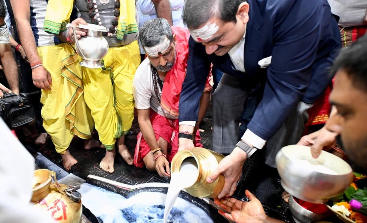 Gautam Adani Pays Obeisance At Baba Baidyanath Temple In Jharkhand's Deoghar
