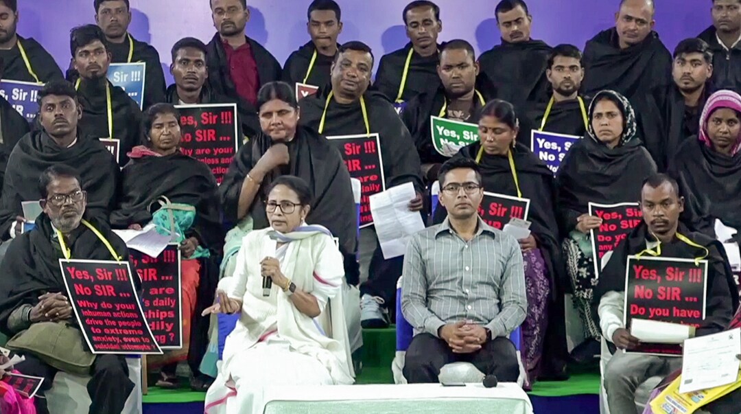 "See How Bangladesh Conducted Polls": Mamata Banerjee Sparks Row With Jibe At Election Commission