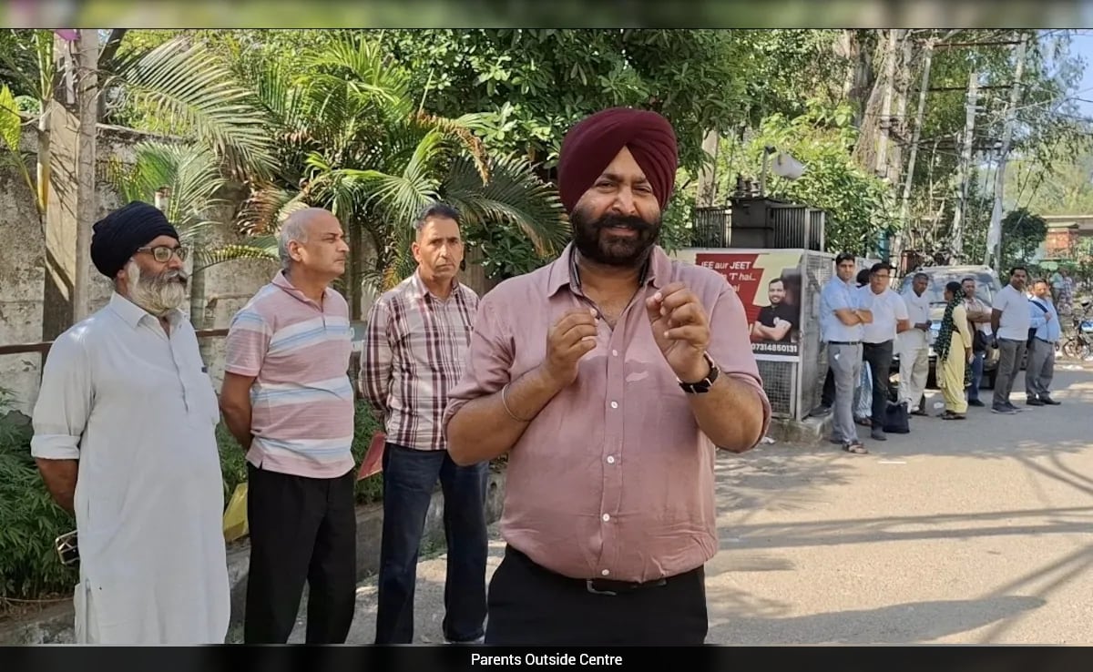 JEE Advanced 2026: 'NEET Has Shaken Our Confidence,' Say Parents Outside Centres