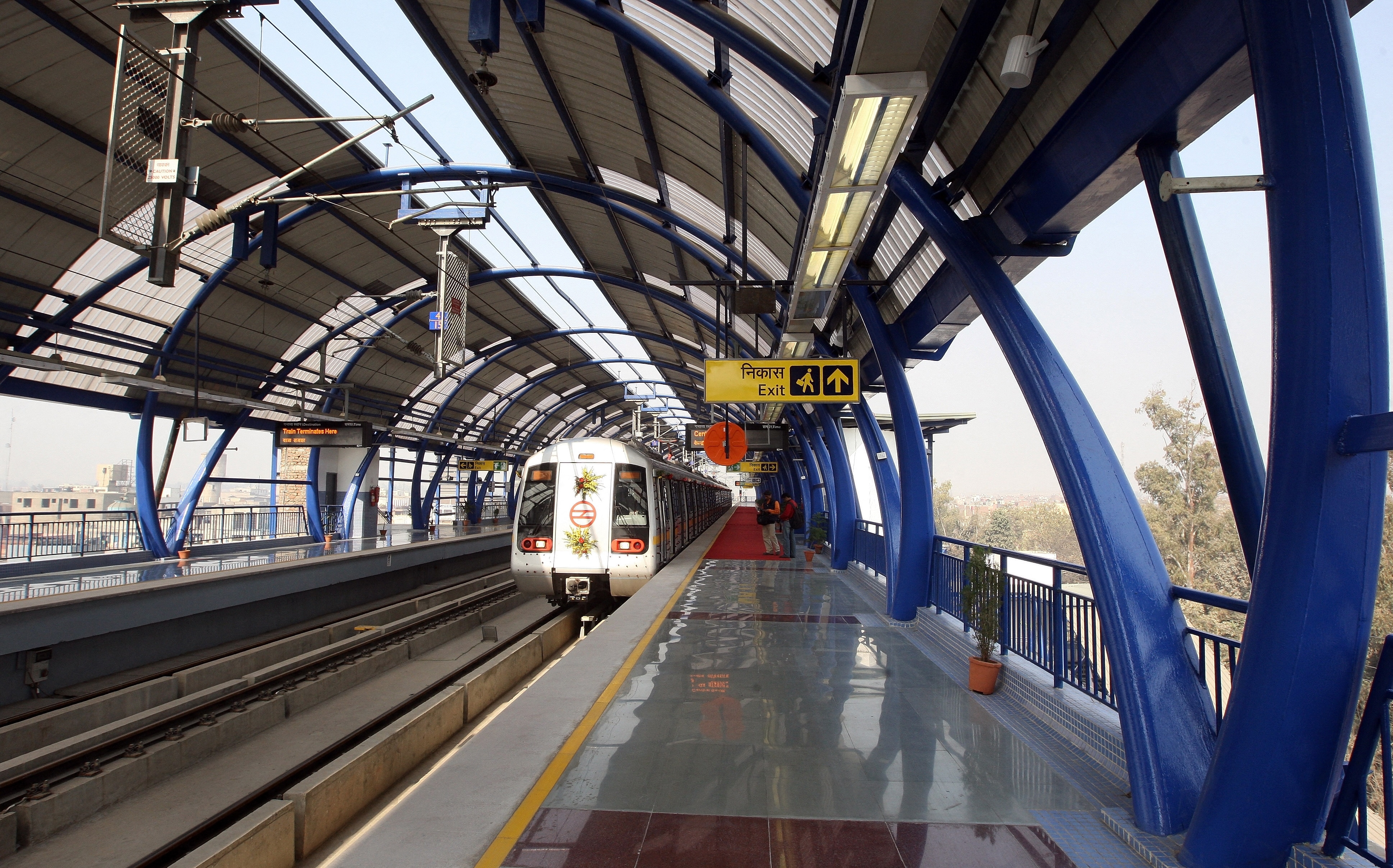 Delhi Metro To Run Hydrogen&Powered Shuttle Buses In Central Vista: Fare, Timings, Frequency And Key Details