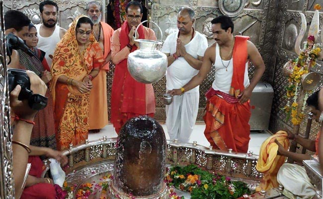 Shivraj Singh Chouhan Begins 'Jan Ashirwad Yatra', Attacks Rahul Gandhi