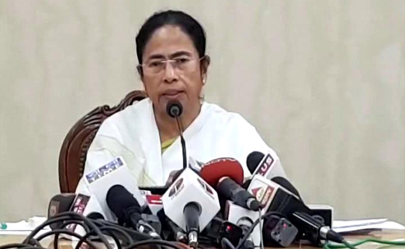Mamata Banerjee To Meet Sonia Gandhi, Opposition Leaders In Delhi