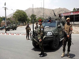 अफगानिस्तान में ईद के जश्न के बीच आत्मघाती हमला, 26 लोगों की मौत अफगानिस्तान में ईद के जश्न के बीच आत्मघाती हमला, 26 लोगों की मौत