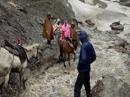 जम्मू-कश्मीर: खराब मौसम की वजह से अमरनाथ यात्रा लगातार तीसरे दिन भी स्थगित जम्मू-कश्मीर: खराब मौसम की वजह से अमरनाथ यात्रा लगातार तीसरे दिन भी स्थगित