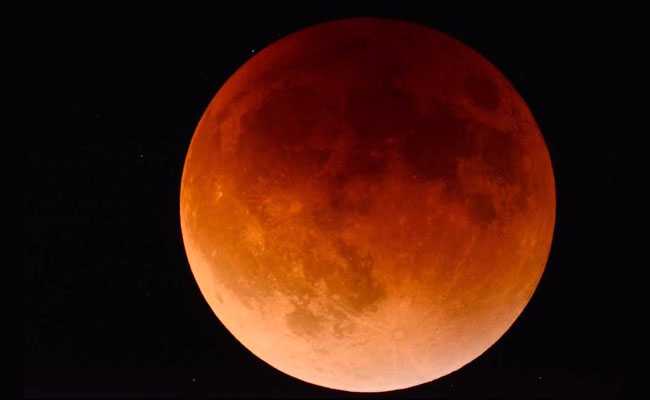 Chandra Grahan 2018 will be total lunar eclipse where the world will see 'Blood moon'