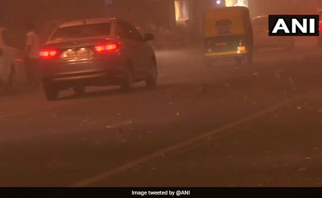 Cloud Of Dust Hangs Over Delhi, Construction Activities Halted