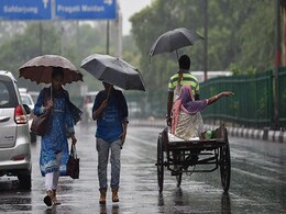 Overcast Conditions In Delhi Bring Temperature Below 30 Degrees Overcast Conditions In Delhi Bring Temperature Below 30 Degrees