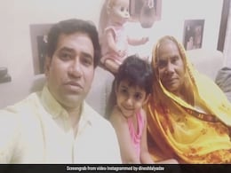 भोजपुरी एक्टर निरहुआ के खिलाफ एफआईआर दर्ज, जानें वजह  भोजपुरी एक्टर निरहुआ के खिलाफ एफआईआर दर्ज, जानें वजह