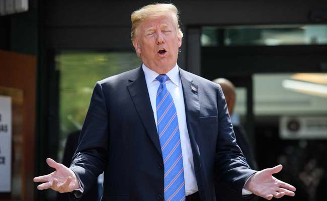 Dining Out's Become Difficult For Trump Aides, Despite His Twitter Tirade