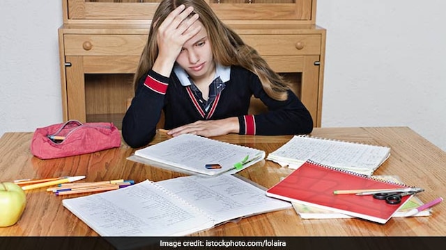 Hospitalisation at an early age may result in poor school performance in adolescence