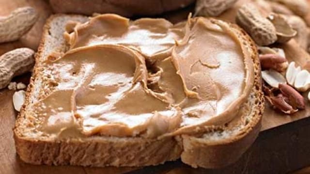 Peanut butter contains healthy monounsaturated fats