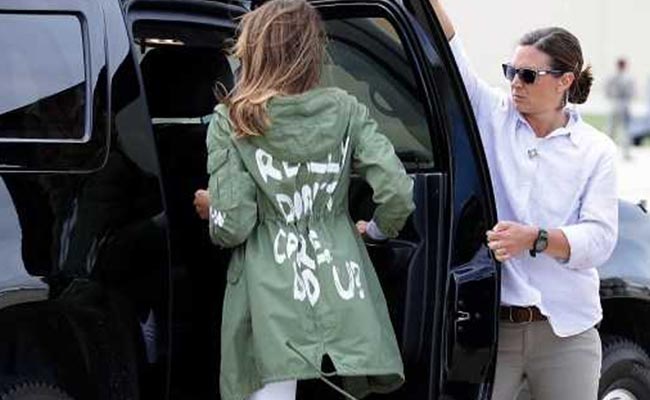 jaket Melania Trump tuai kontroversi