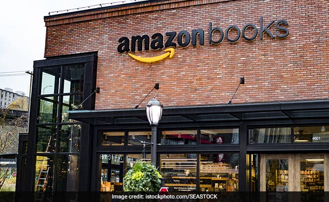 Economics Professor Suggested Amazon Replace Libraries. It Didn't Go Well