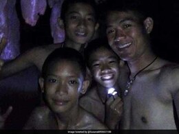 "Wild Boars" Coach Is The Unlikely "Stateless" Hero Of Thai Cave Drama "Wild Boars" Coach Is The Unlikely "Stateless" Hero Of Thai Cave Drama
