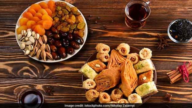 Ramadan diet tips: Eat less meat before Eid if you experience bloating