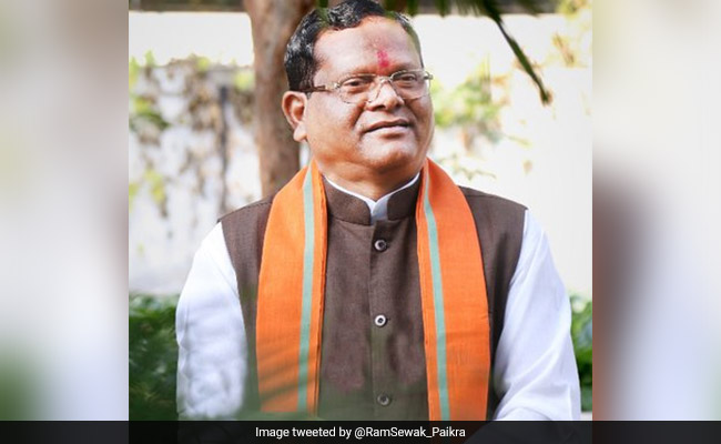 छत्तीसगढ़ : गृहमंत्री रामसेवक पैकरा के भतीजे पर लगा रेप का आरोप, FIR दर्ज