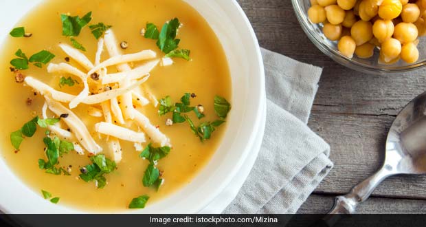 Drink Soup Before Your Meals, It Promotes Weight Loss