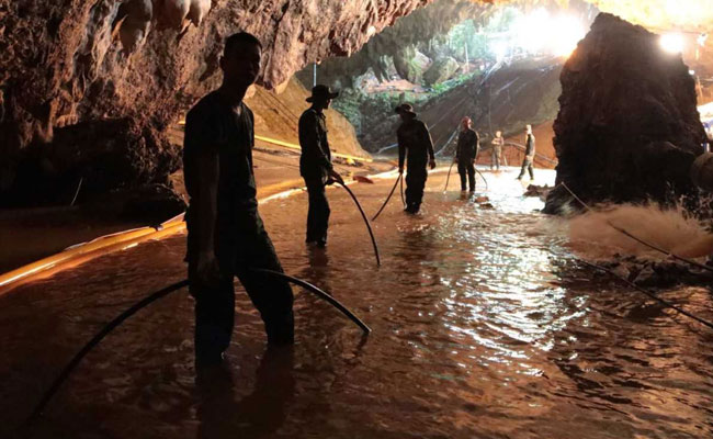 Elon Musk Reaches Thailand With 'Wild Boar' Mini-Submarine For Rescue Ops