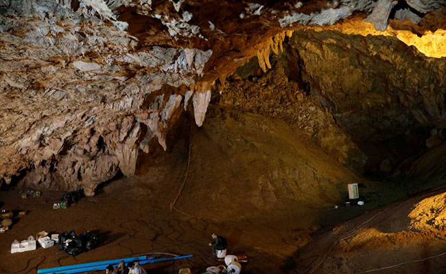 US Soldiers, British Divers Join Rescue For Thai Children Trapped In Cave