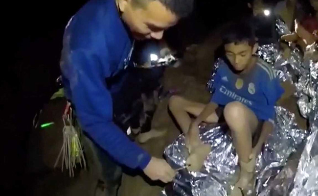 अगर ऐसा रहा तो थाईलैंड की गुफा में फंसे 12 खिलाड़ियों को निकालना मुश्किल ही नहीं नामुमकिन होगा