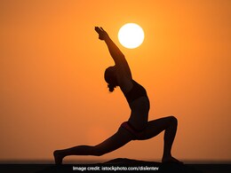 Yoga for Joint Pain: जोड़ों में दर्द से रहते हैं परेशान, तो ये 6 आसान योगासन देंगे आराम Yoga for Joint Pain: जोड़ों में दर्द से रहते हैं परेशान, तो ये 6 आसान योगासन देंगे आराम