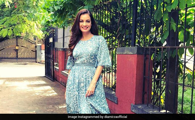 Dia Mirza, Shabana Azmi And Ronit Roy To Be Part Of TV Series <I>Moghuls</I>. Details Inside