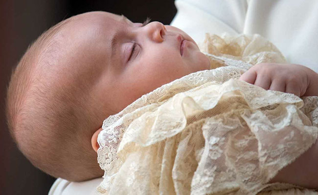UK's Prince Louis, Kate Middleton's Son, Christened Without Queen