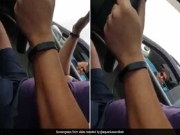 तेज रफ्तार में गाड़ी चला रहा था शख्स, Ranveer Singh ने डांटा तो बोला- पहले इंसान बनो फिर एक्टर बनना तेज रफ्तार में गाड़ी चला रहा था शख्स, Ranveer Singh ने डांटा तो बोला- पहले इंसान बनो फिर एक्टर बनना