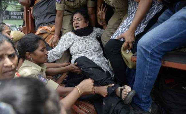 5 Activists Gave Maoists Financial, Logistical Support: Ministry Sources