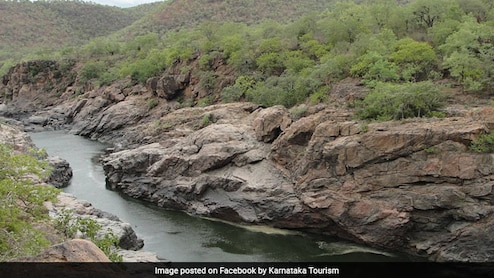 Mekedatu Dam Row Turns 1st Political Test For Vijay's Government In Tamil Nadu