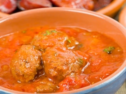 How To Make Hyderabadi Kofta Curry For An Indulging Dinner