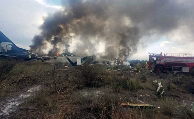 No Deaths After Plane Crashes In Mexico; Passengers "Grateful To God"