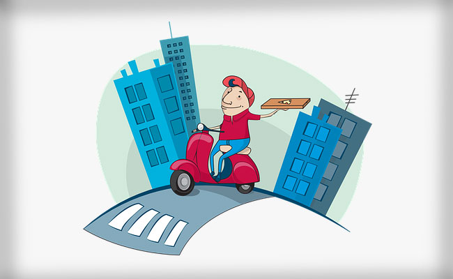 30 मिनट में पिज्जा डिलीवरी पॉलिसी पर Viral हुआ पुलिस कमिश्नर का ट्वीट, कहा- ''इससे खतरे में...''