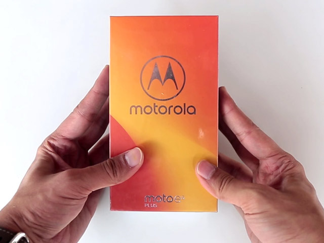 Moto E5 Plus Unboxing And First Look: Price, Specs, Camera, And More