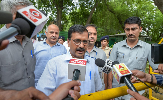 Arvind Kejriwal Slams Centre, Says No Money For Delhi Sanitation Workers