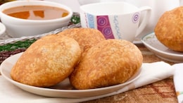 How To Make Urad Dal Kachori For Tea-Time