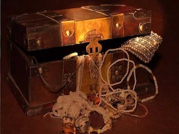 Complaint Against Men Suspected Of Treasure-Hunting In Tamil Nadu Temple Complaint Against Men Suspected Of Treasure-Hunting In Tamil Nadu Temple