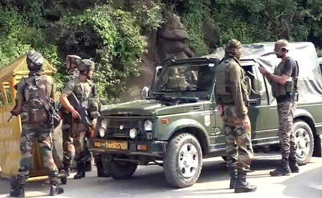 Suspected Terrorists Open Fire Near Police Post On Jammu-Srinagar Highway
