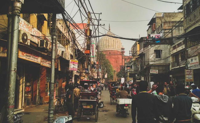 Delhi's Unauthorised Colonies To Get Water, Drainage By March 2023
