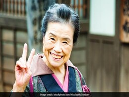 100 साल की उम्र के पार हैं इस देश के 69,785 लोग, PM ने भी हाल में मनाया सौवां जन्मदिन 100 साल की उम्र के पार हैं इस देश के 69,785 लोग, PM ने भी हाल में मनाया सौवां जन्मदिन