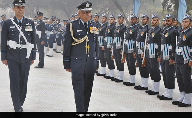 Air Force Vice Chief Accidentally Shoots Himself In Thigh, Is Stable