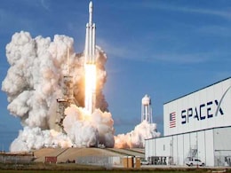 SpaceX To Introduce "First Private Passenger To Fly Around The Moon" SpaceX To Introduce "First Private Passenger To Fly Around The Moon"