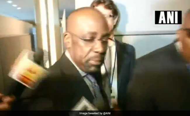 VIDEO: क्या आप मेहुल चोकसी के प्रत्यर्पण में भारत की मदद करेंगे, तो जानें क्या था एंटिगुआ के विदेश मंत्री का जवाब