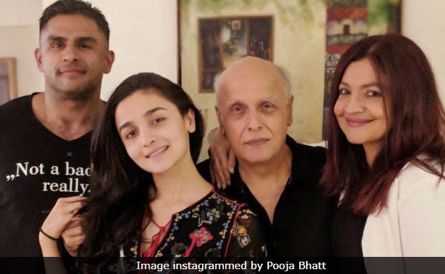 Alia, Pooja And Rahul Bhatt Wrap-Up Mahesh Bhatt's Birthday In Style. See Pics