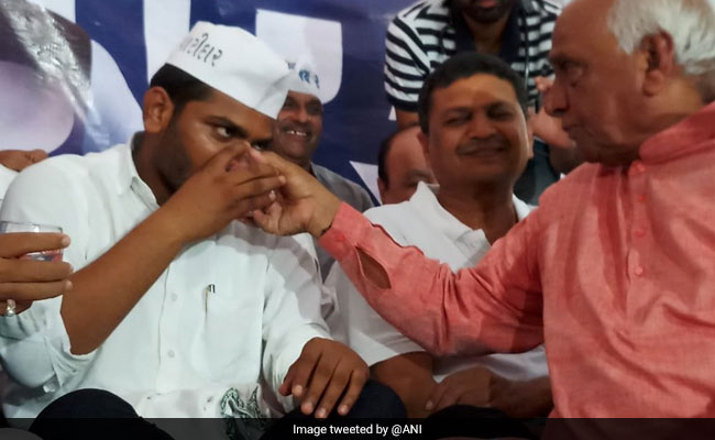"Who Offered Water To Hardik Patel?" Question In Gujarat Clerk Exam