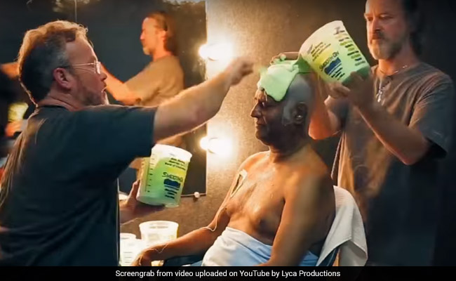 रजनीकांत कैमरे के पीछे यूं बनते हैं 'चिट्टी', Making Video देखकर रह जाएंगे दंग